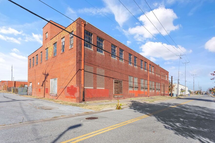 More Photos Of 706 SW 3rd St, Oklahoma City Warehouse For Sale