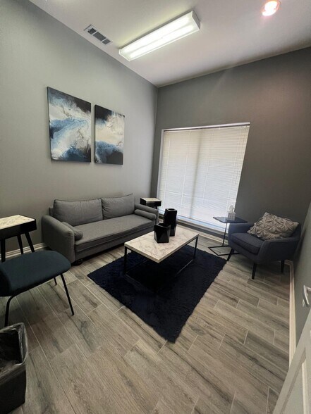 More Photos Of 5228 Village Creek Dr, Plano Office For Sale