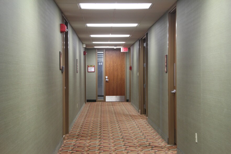 Photo of 4th Floor Ste 450E