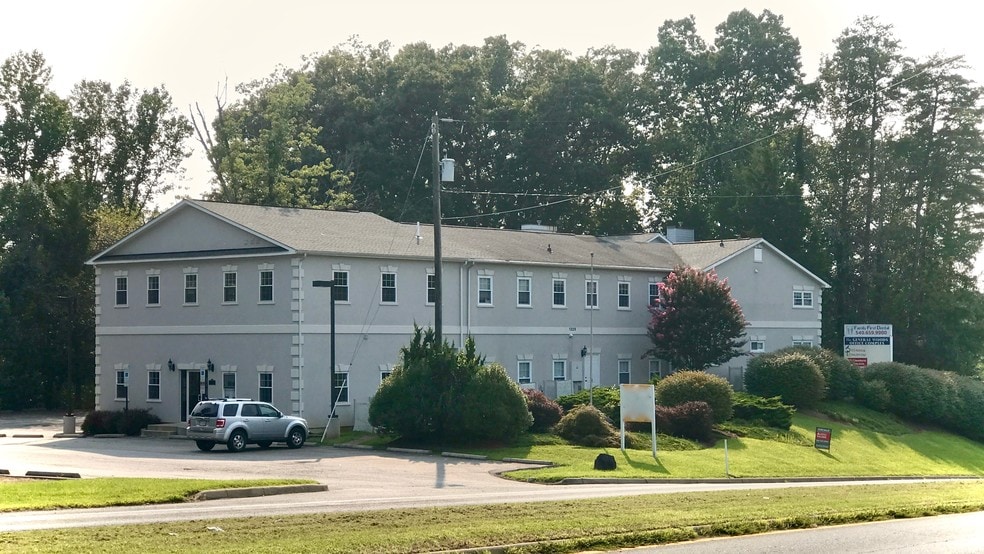 More Photos Of 1229 Garrisonville Rd, Stafford Medical For Lease