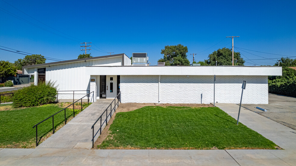 Primary Photo Of 432 S Mill St, Tehachapi Medical For Lease