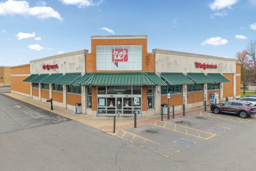 Primary Photo Of 806 Nissan Dr, Smyrna Drugstore For Sale