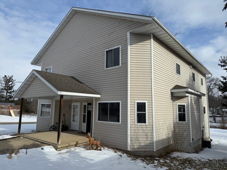 More Photos Of 204 S Mill St, Albany Apartments For Sale