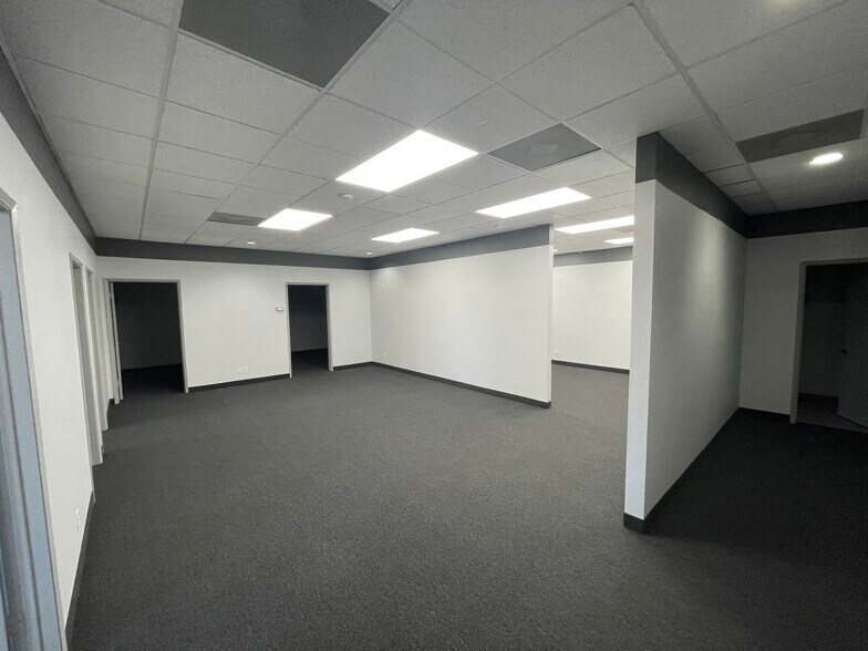 More Photos Of 2760-2764 Lake Sahara Dr, Las Vegas Medical For Lease