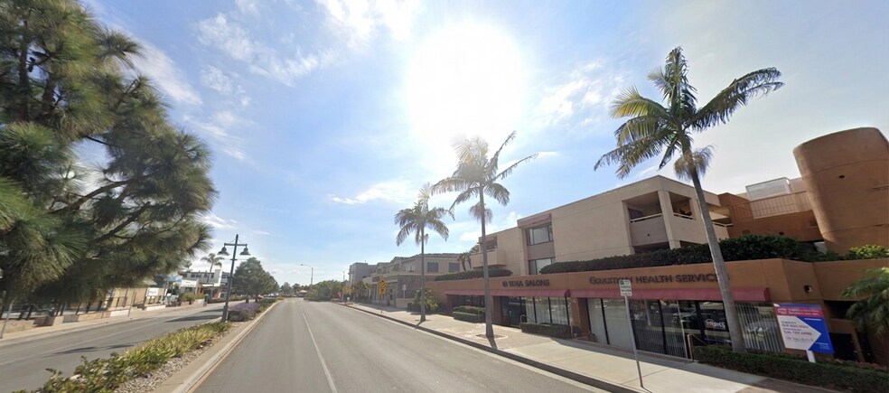 More Photos Of 5724-5726 La Jolla Blvd, La Jolla Apartments For Lease