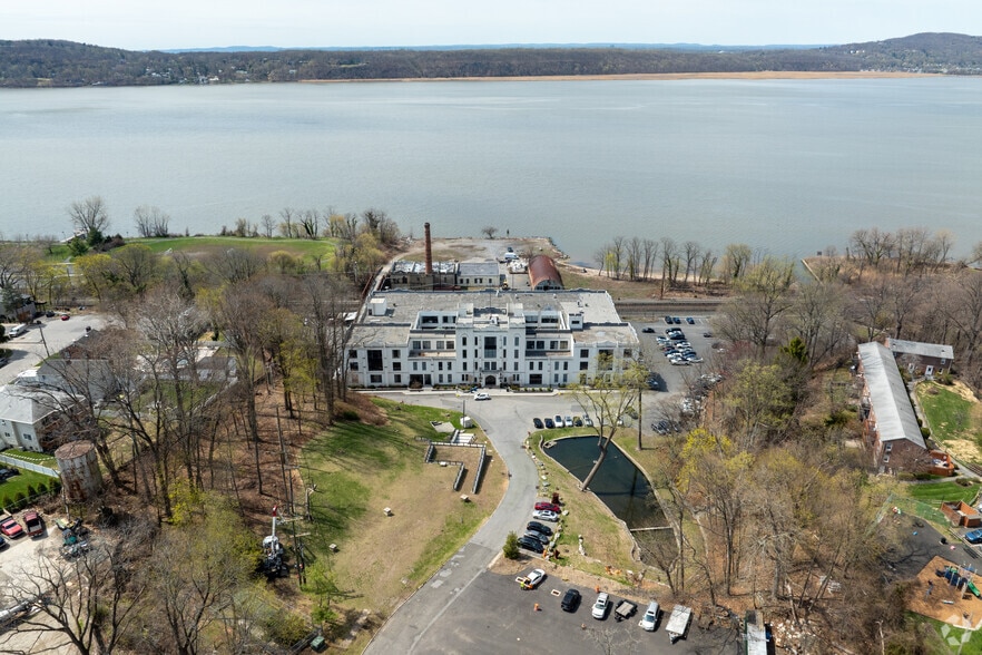 More Photos Of 145 Palisade St, Dobbs Ferry Coworking Space