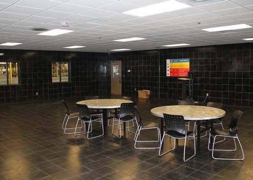 More Photos Of 2412 N US Highway 169, Coffeyville Warehouse For Lease