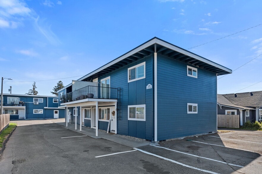 More Photos Of 1149 SW Cascade Ave, Chehalis Apartments For Sale