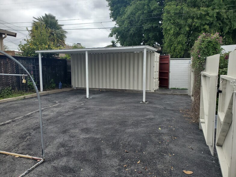 More Photos Of 512-522 23rd St, Richmond Storefront Retail Office For Lease