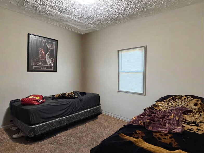 More Photos Of 2926 Christopher Ave, Baltimore Apartments For Sale