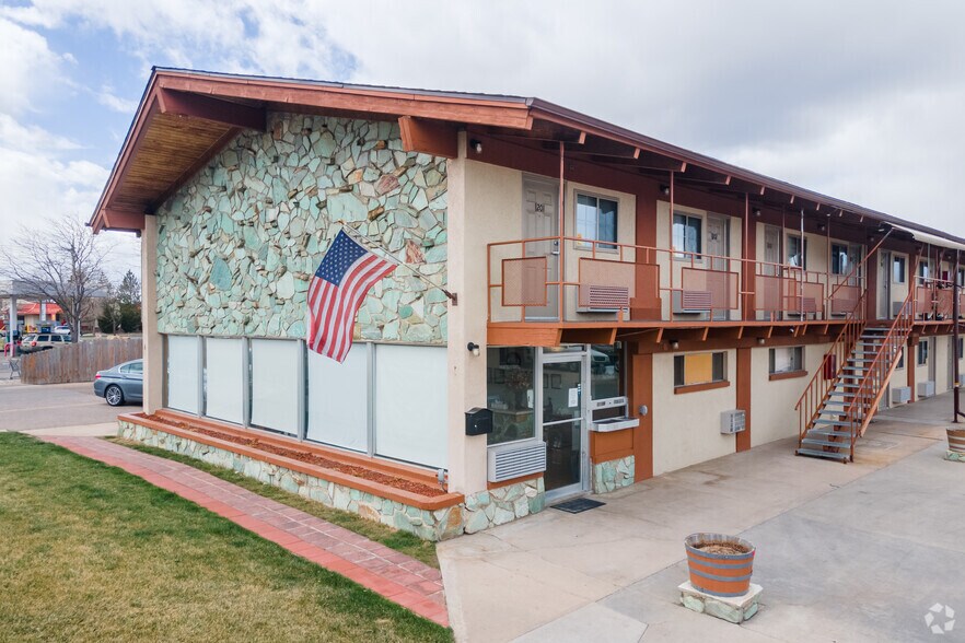 More Photos Of 1809 N College Ave, Fort Collins Hotel For Sale