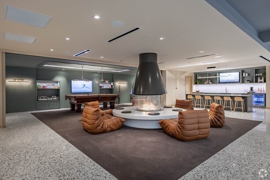 More Photos Of 414 Walnut St, Cincinnati Apartments For Lease