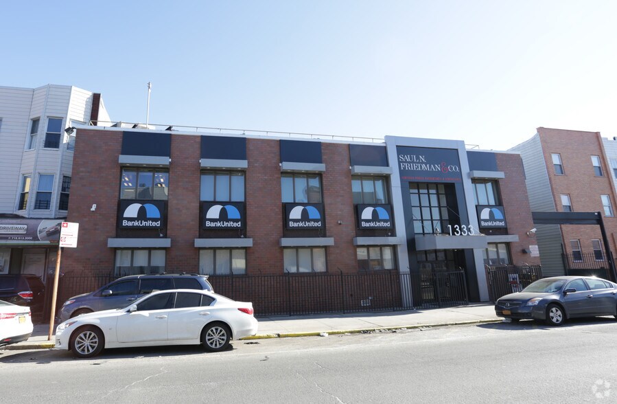 More Photos Of 1333 60th St, Brooklyn Office For Lease