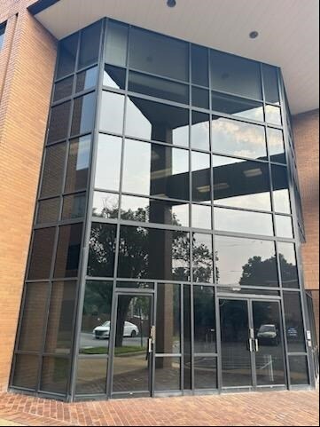 More Photos Of 2745 Hartland Rd, Falls Church Office For Sale