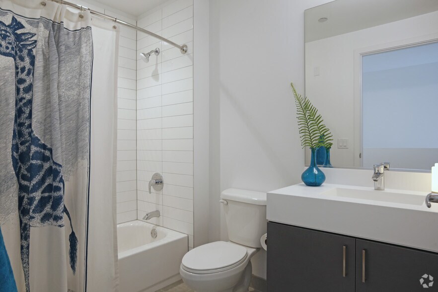 More Photos Of 720 S Wells St, Chicago Multifamily For Sale