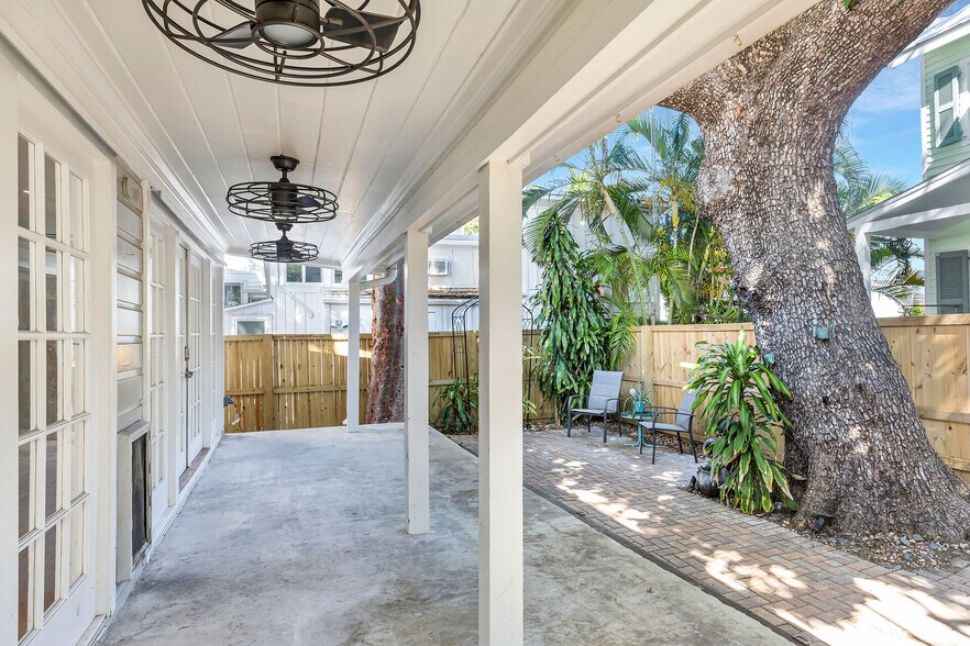 More Photos Of 1409 Truman Ave, Key West Specialty For Sale