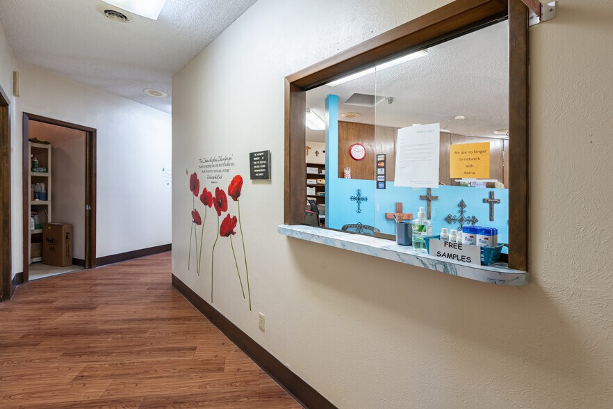 More Photos Of 8506 Wesley St, Greenville Medical For Sale