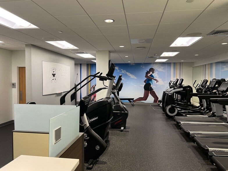 More Photos Of 965 Keller Rd, Altamonte Springs Office For Lease