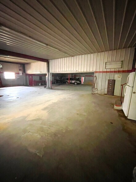 More Photos Of 324 Rural Acres Dr, Beckley Service For Sale