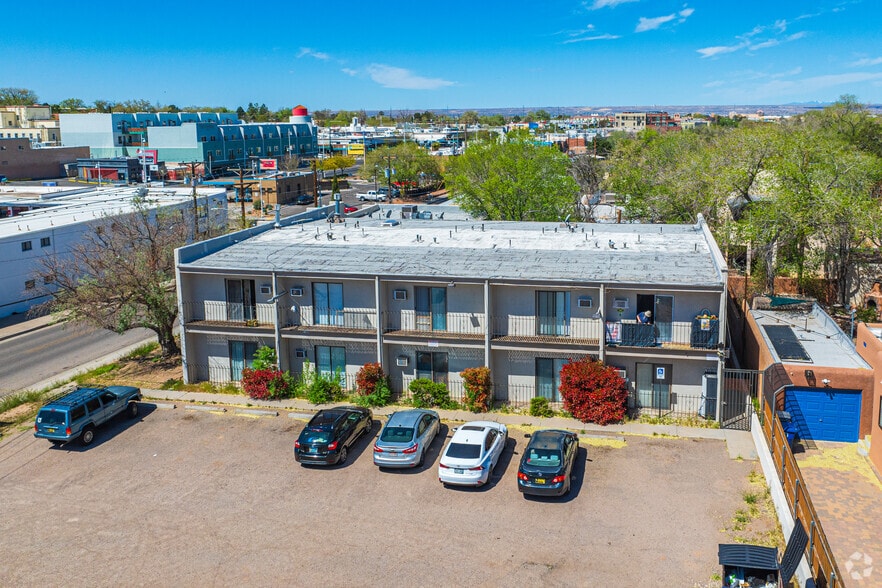 More Photos Of 200 Hermosa Dr NE, Albuquerque Apartments For Sale