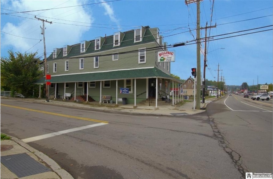 Primary Photo Of 1414 E 2nd St, Jamestown Flex For Sale