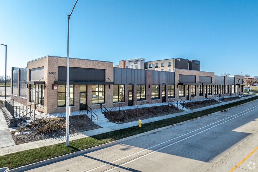 More Photos Of 1400 Chatham Ave., Norwalk Storefront For Lease