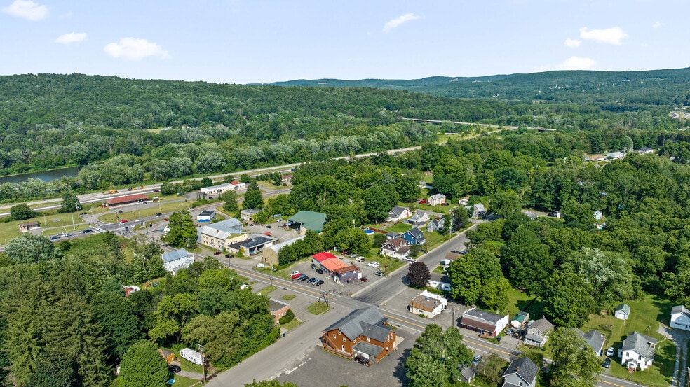 More Photos Of 552 Main St, Apalachin General Retail For Sale