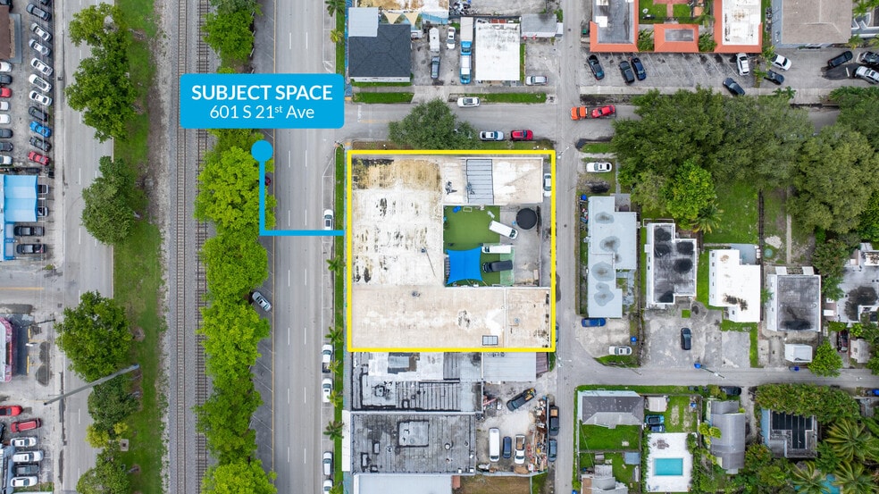 More Photos Of 601 S 21st Ave, Hollywood Flex For Sale