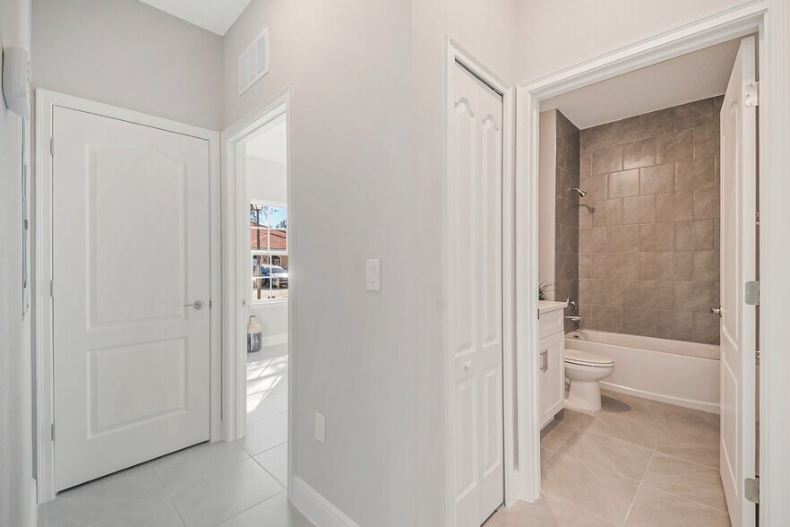 More Photos Of 1746 Coriander Dr, Poinciana Multifamily For Sale