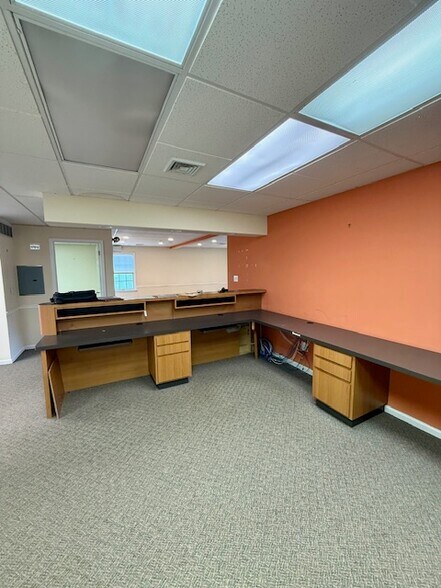 More Photos Of 1098 Washington Crossing Rd, Washington Crossing Medical For Lease