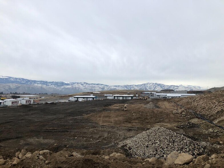 More Photos Of 501 Urban Industrial Way, East Wenatchee Land For Sale