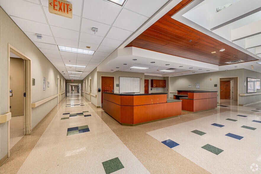 More Photos Of 307 Polly Ln, Lafayette Rehabilitation Center For Sale