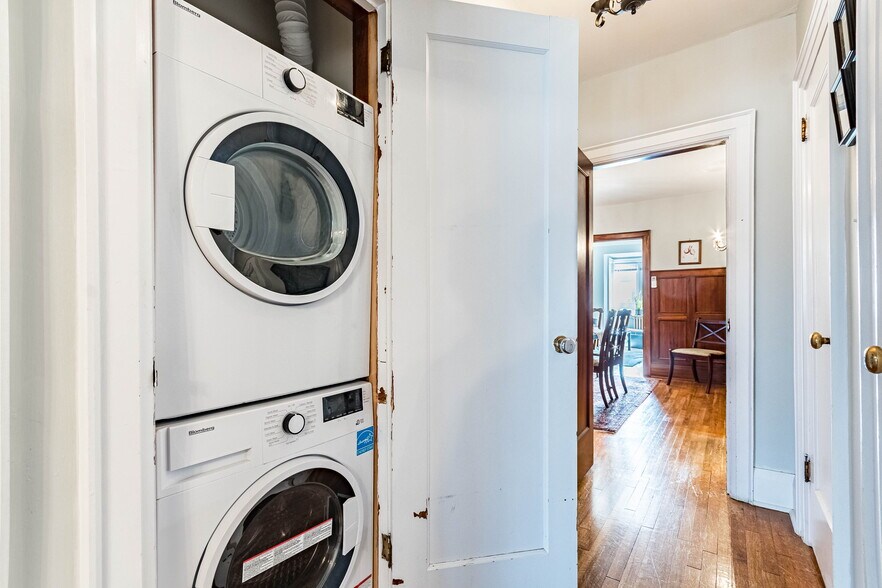 More Photos Of 14 Kilbarry Rd, Toronto Multifamily For Sale