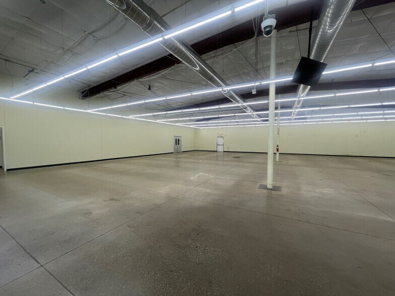 More Photos Of 6731 Highway 7 S, Topmost Freestanding For Sale