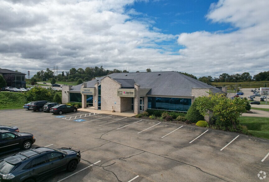More Photos Of 160 Wayland Smith Dr, Uniontown Office For Lease