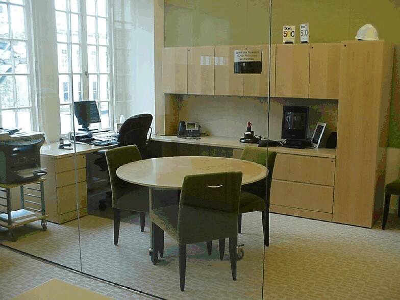 More Photos Of 40 Gold St, San Francisco Office For Lease