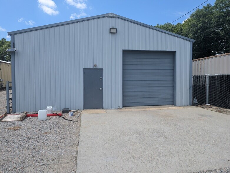 Primary Photo Of 2540 Morningside Dr, West Columbia Industrial For Lease