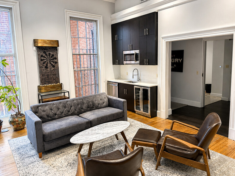 More Photos Of 3-5 E Read St, Baltimore Office For Sale