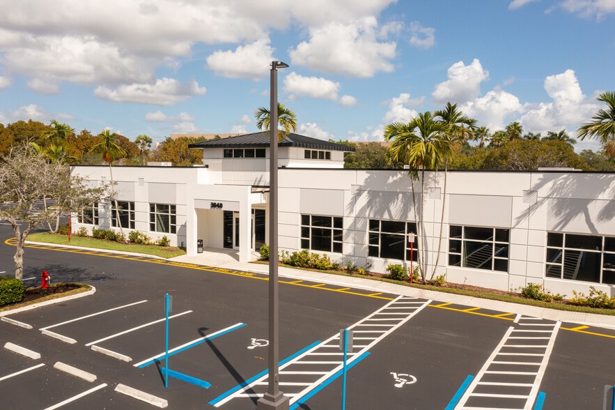 More Photos Of 3360 Enterprise Ave, Weston Unknown For Lease