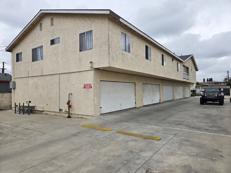 More Photos Of 6921 Sherman Way, Bell Multifamily For Sale