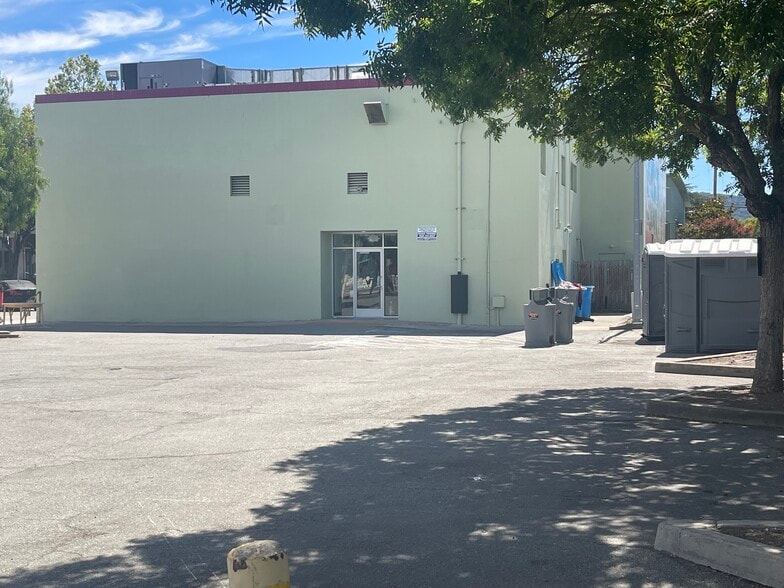 More Photos Of 7500 Monterey Rd, Gilroy Freestanding For Sale
