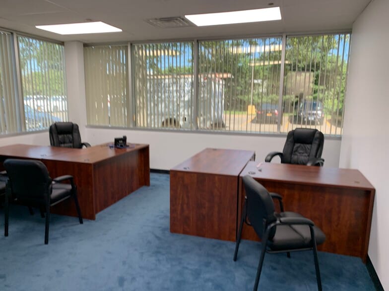 More Photos Of 25 Melville Park Rd, Melville Office For Sale