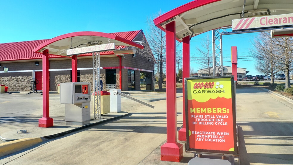 More Photos Of 1810 Opelika Rd, Auburn Carwash For Sale