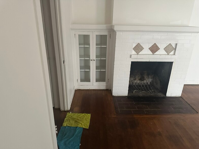 More Photos Of 150 W Stadium Dr, Stockton Apartments For Sale