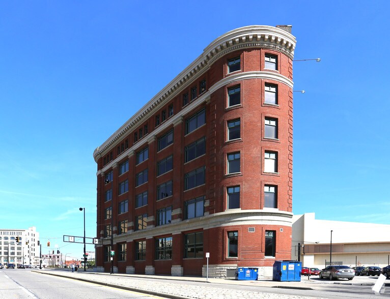 More Photos Of 401 E Court St, Cincinnati Office For Lease