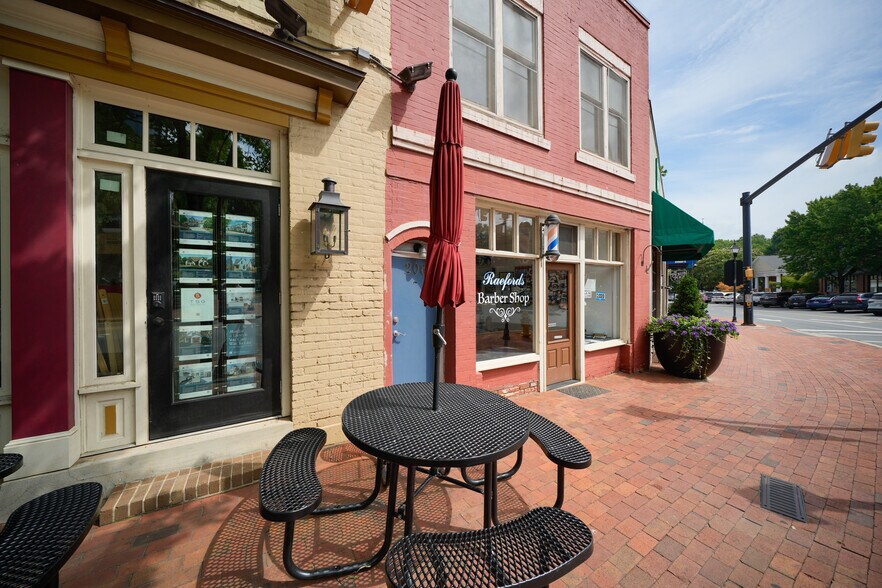 More Photos Of 206-212 N Main St, Davidson Office Residential For Sale