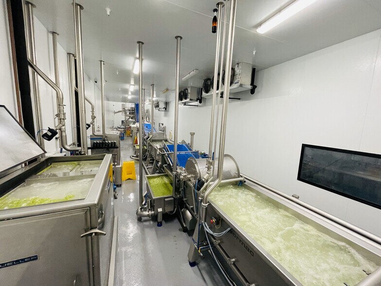 More Photos Of 1930 Lemon Ave, Patterson Food Processing For Sale