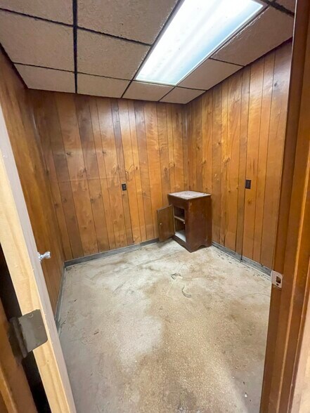 More Photos Of 854 Highway 397, Lake Charles Warehouse For Lease