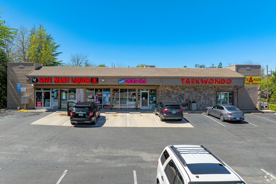 More Photos Of 8066 Sunset Ave, Fair Oaks Storefront Retail Office For Lease