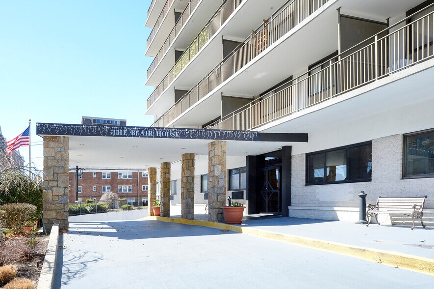 More Photos Of 235 Prospect Ave, Hackensack Apartments For Sale